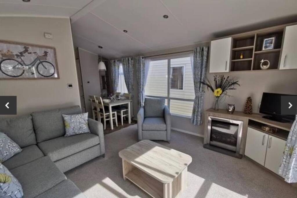 Glade Lodge- North Devon Coast, Bideford Bay Caravan Park Eksteriør bilde